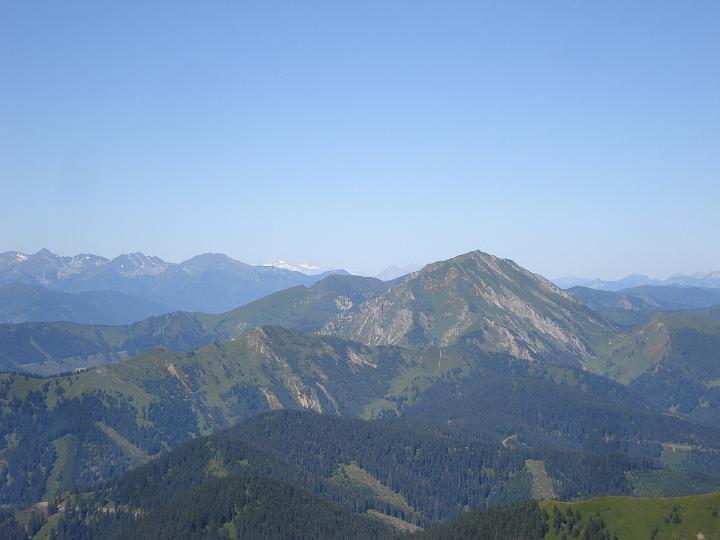 19 Blick vom Wildfeld zum Zeiritzkampel.JPG